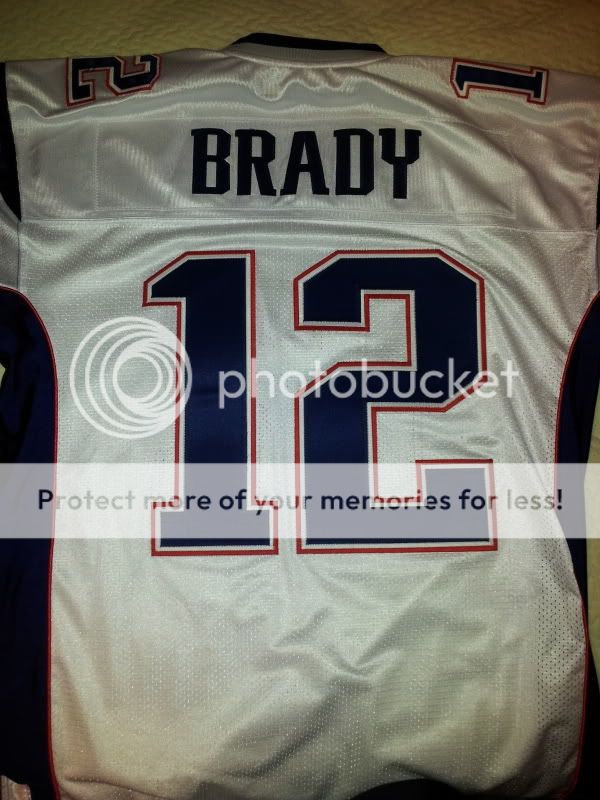 Legit Brady jersey? 2011-11-14191123