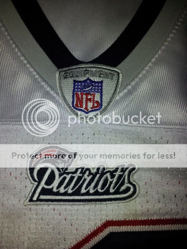 Legit Brady jersey? 2011-11-14191149