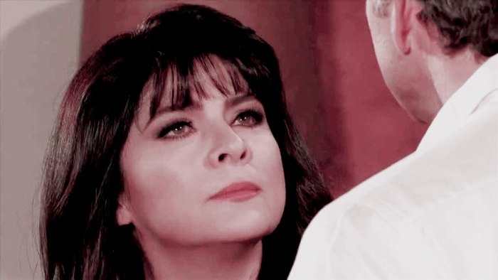 Victoria Ruffo/ვიქტორია რუფო - Page 52 569711b634e6494e6f09f214862cd255