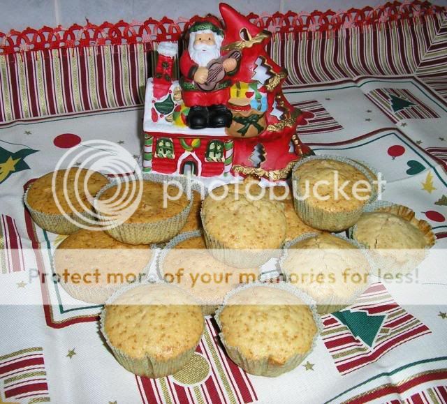 muffins de iogurte e chocolate branco MUFFINSDEIOGURTEECHOCOLATEBRANCO001