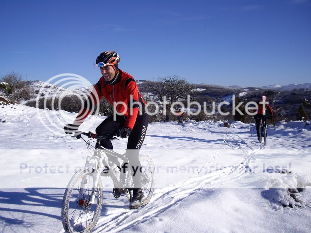 Sol,Nieve y Mucho Frio (26-12-10) Jajaja