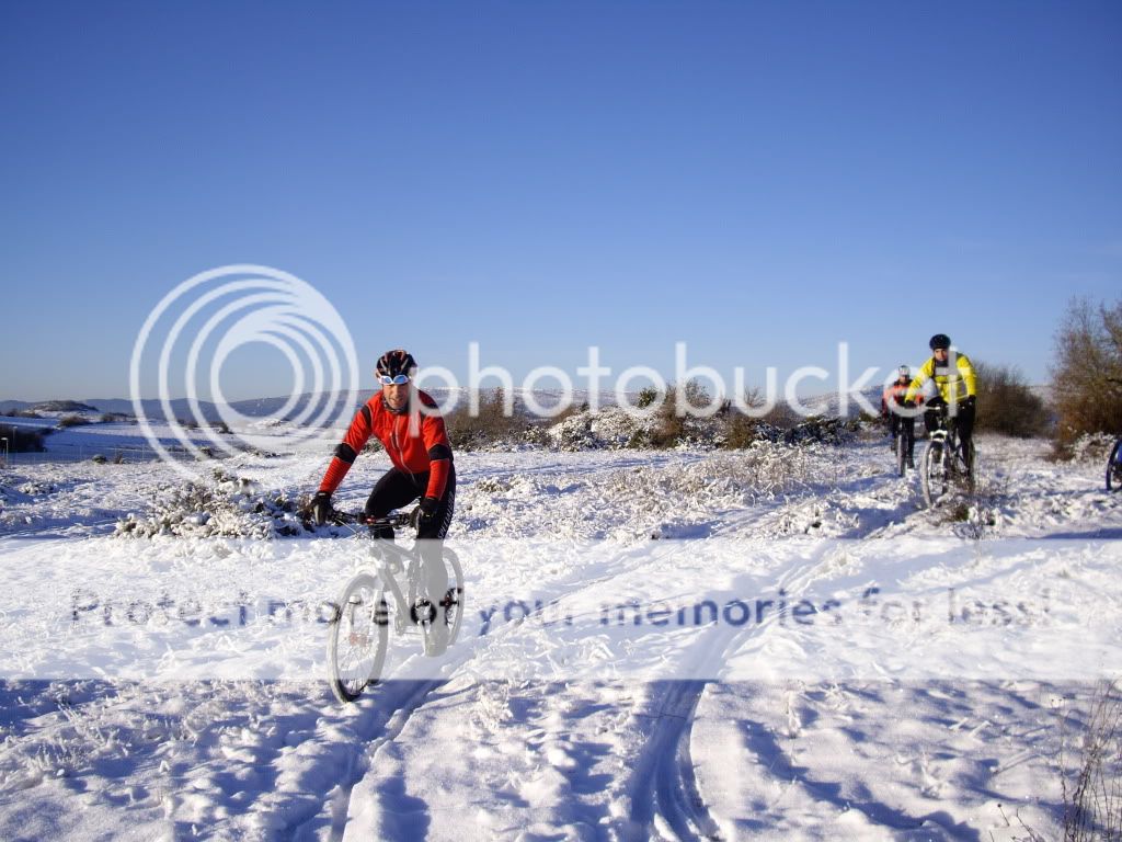 Sol,Nieve y Mucho Frio (26-12-10) Tomas