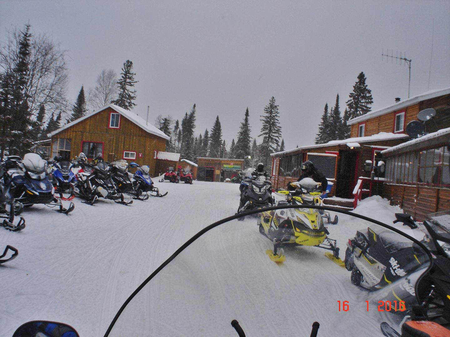 St-Zenon: Glacière/Pourvoirie Repos 16 Janvier 2016 photo ride report DSC07583_zpsij1napdi