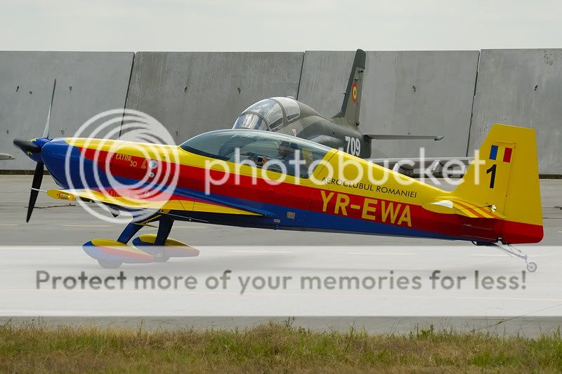 CENTENARUL GENIULUI AERONAUTICII ROMÂNEŞTI 15-17 IUNIE - LA BOBOC - Pagina 2 _DSC0605