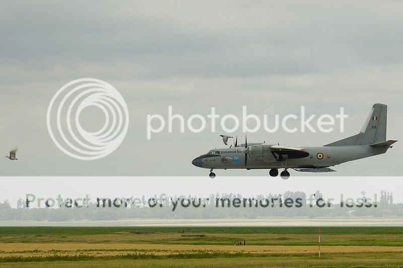 CENTENARUL GENIULUI AERONAUTICII ROMÂNEŞTI 15-17 IUNIE - LA BOBOC - Pagina 2 _DSC0712