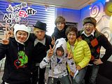 100114 SHINee fotos Oficiales @ SimSim TaPa Radio Th_f0069976_4b4e289db022b