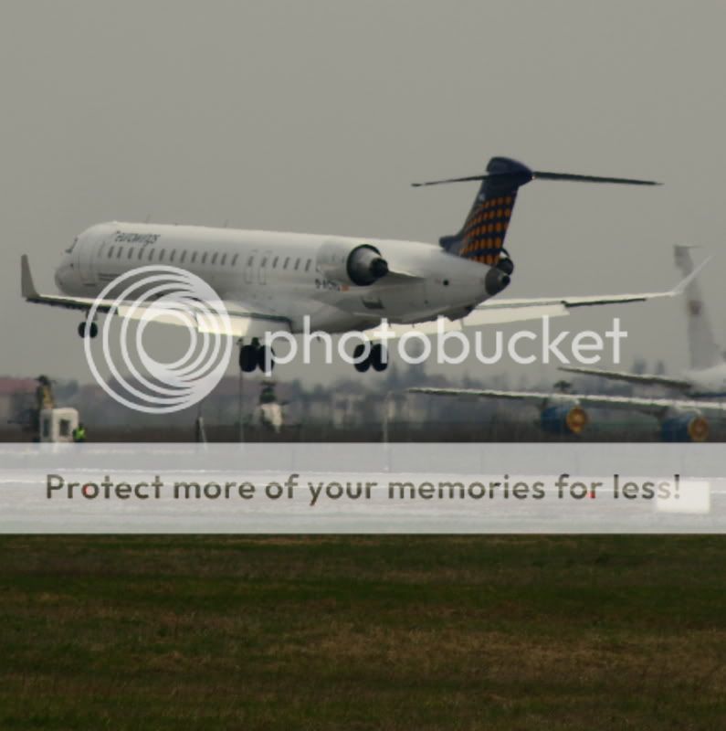 Aeroportul Bucuresti ( Henri Coanda/Otopeni )- Aprilie 2011 Gogu542