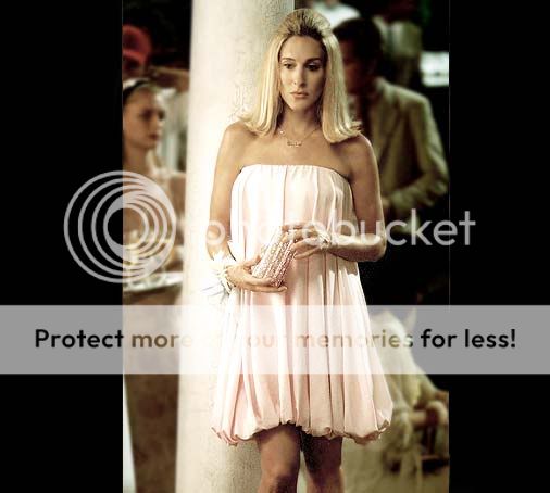 La mode dans les films/séries tv - Page 2 Ep74_carrie_pinkbubbledress