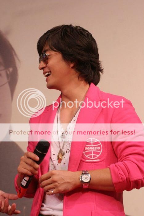 BAE YONG JOON TURKEY FAMİLY FANS - Sayfa 6 486450_428889590494812_647909365_n