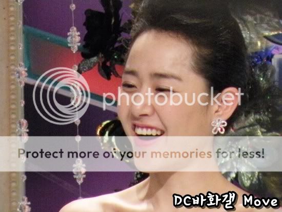 Moon Geun Young tại SBS Drama Award 2009 MC  21-2