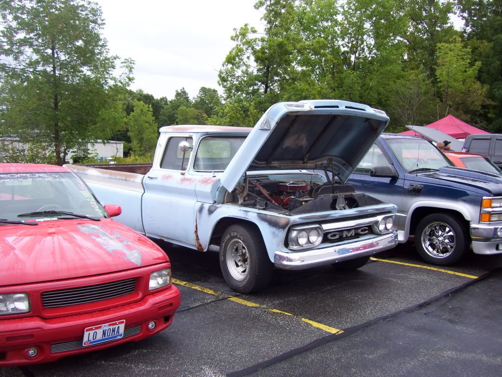 Stylin Trucks HL Show Pics 8/30/09 100_6380