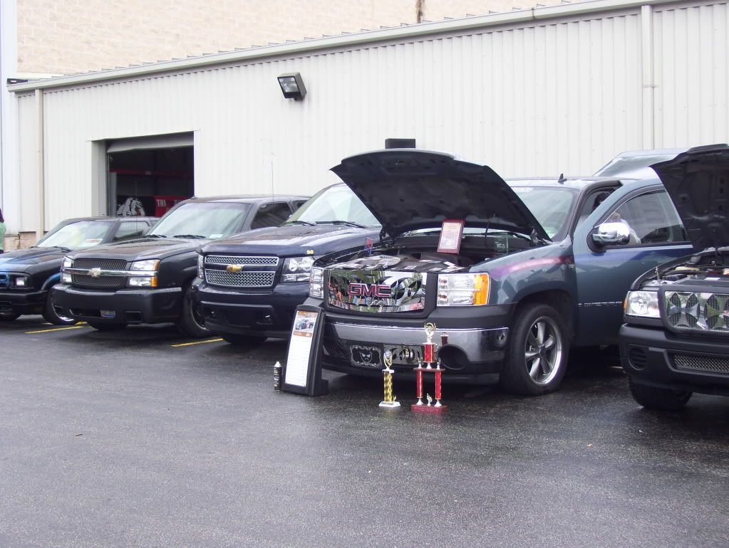 Stylin Trucks HL Show Pics 8/30/09 100_6385