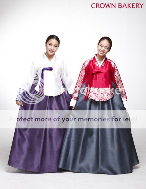 [Picture] [CF & Comercial] Kara Crown Bakery Hanbok [27.6.2010] 21564