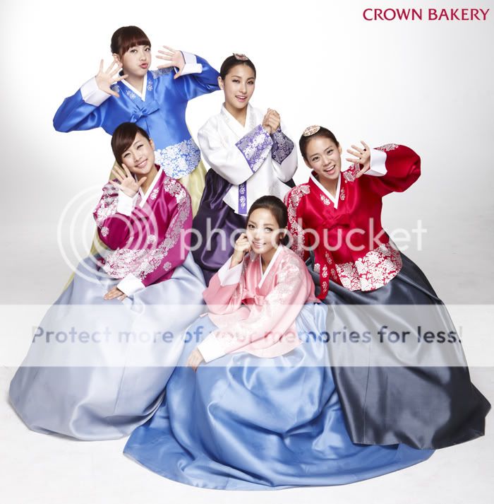 [Picture] [CF & Comercial] Kara Crown Bakery Hanbok [27.6.2010] Customname1146