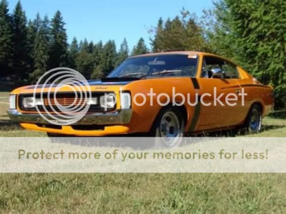 Auto mystère - Page 2 1971_Dodge_Charger_Australian_Hemi_RT_6-Pack_Orange_For_Sale_Front_resize