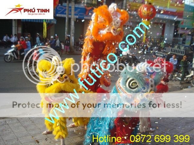 Khai trương Nguyễn Kim Biên Hòa mùng 6 tết nhâm thìn 2012 DSC04120_GF_GF