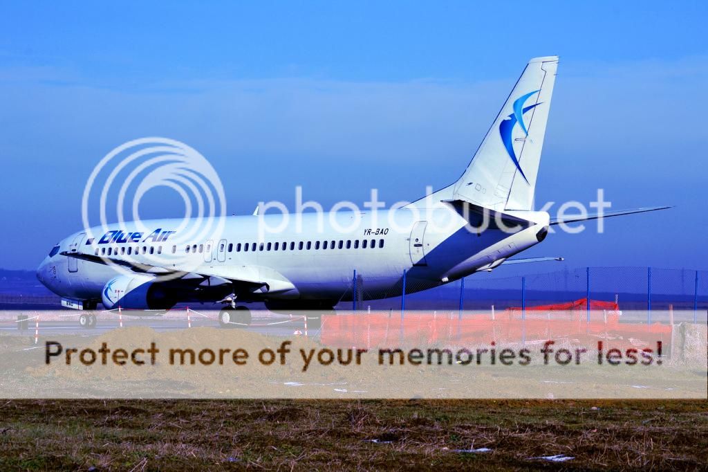 Aeroportul Iasi - Decembrie 2014 BlueAirYR-BAO_zpsdeae13e3