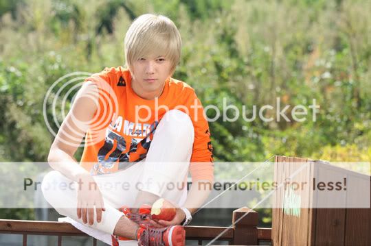 F.T.ISLAND-Lee Hong Gİ 20090930_leehongki_1