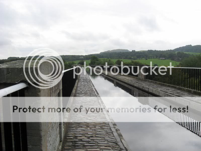 River Avon trail Aquaduct