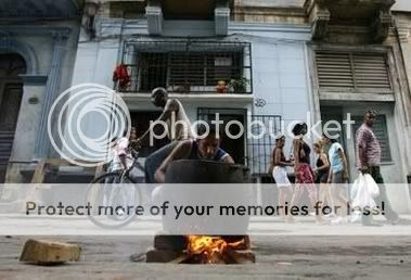 FOTOS DE CUBA - Página 11 Preparandocaldosaenlahavana