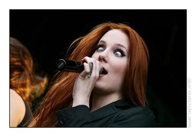 Fotos de Simone Simons - Página 23 1225046066775_f