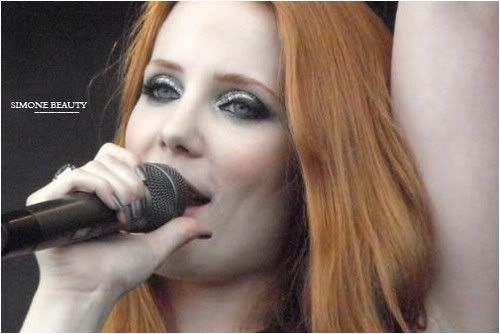 Fotos de Simone Simons - Página 16 1280199484208_f