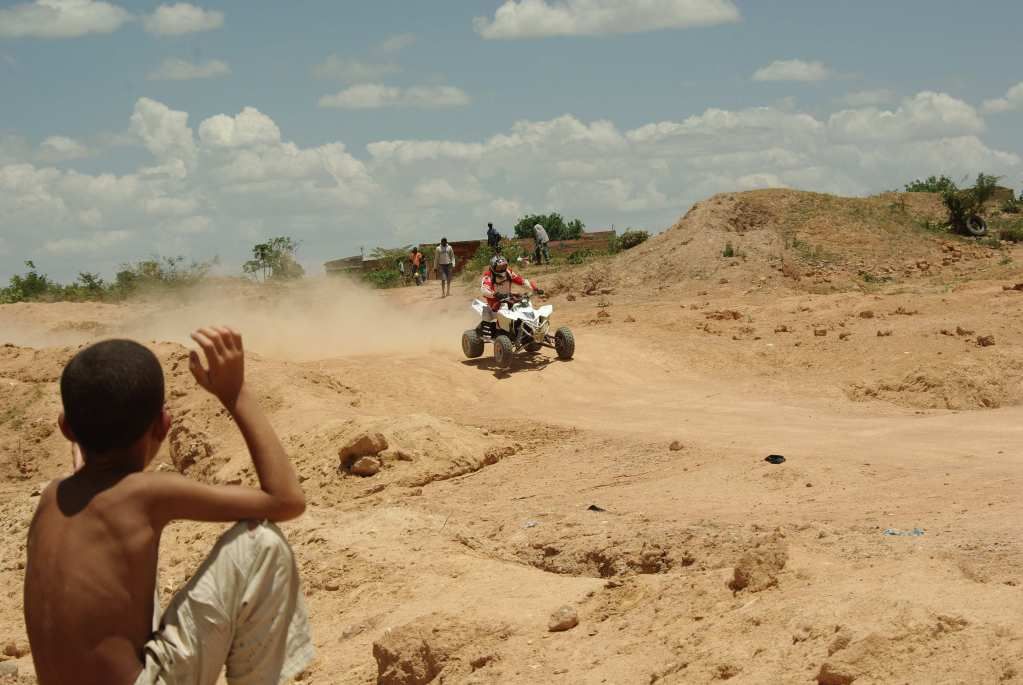 Rally do Lubango (7ª Prova do CARR 2012) - Página 3 IMGP5518-1