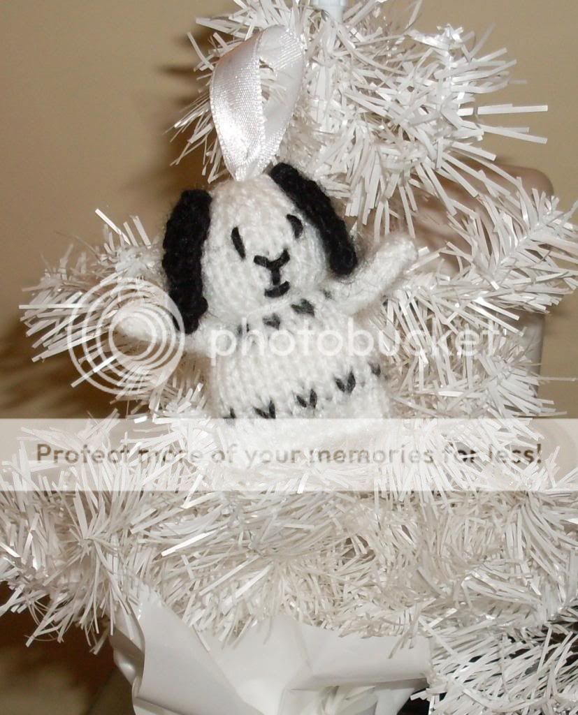 Chrismas Tree Bunnies Hollyformaysie003