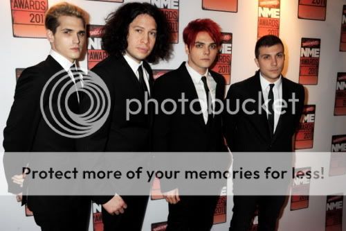 2011 - MCR GANA en los Shockwaves NME Awards 2011  Tumblr_lh3aehrnxt1qeybb7o1_500