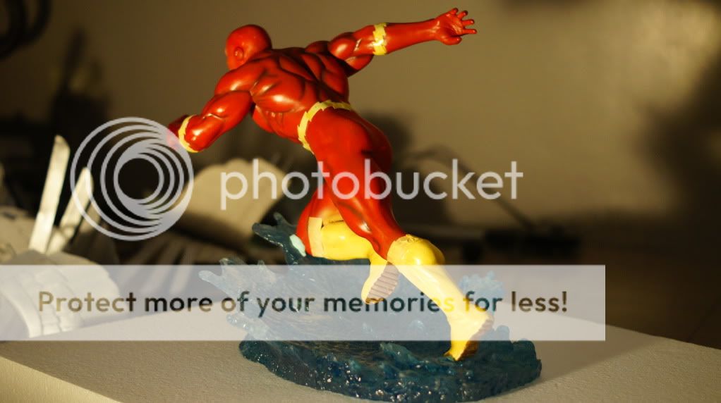 Flash running on water  _DSC6558