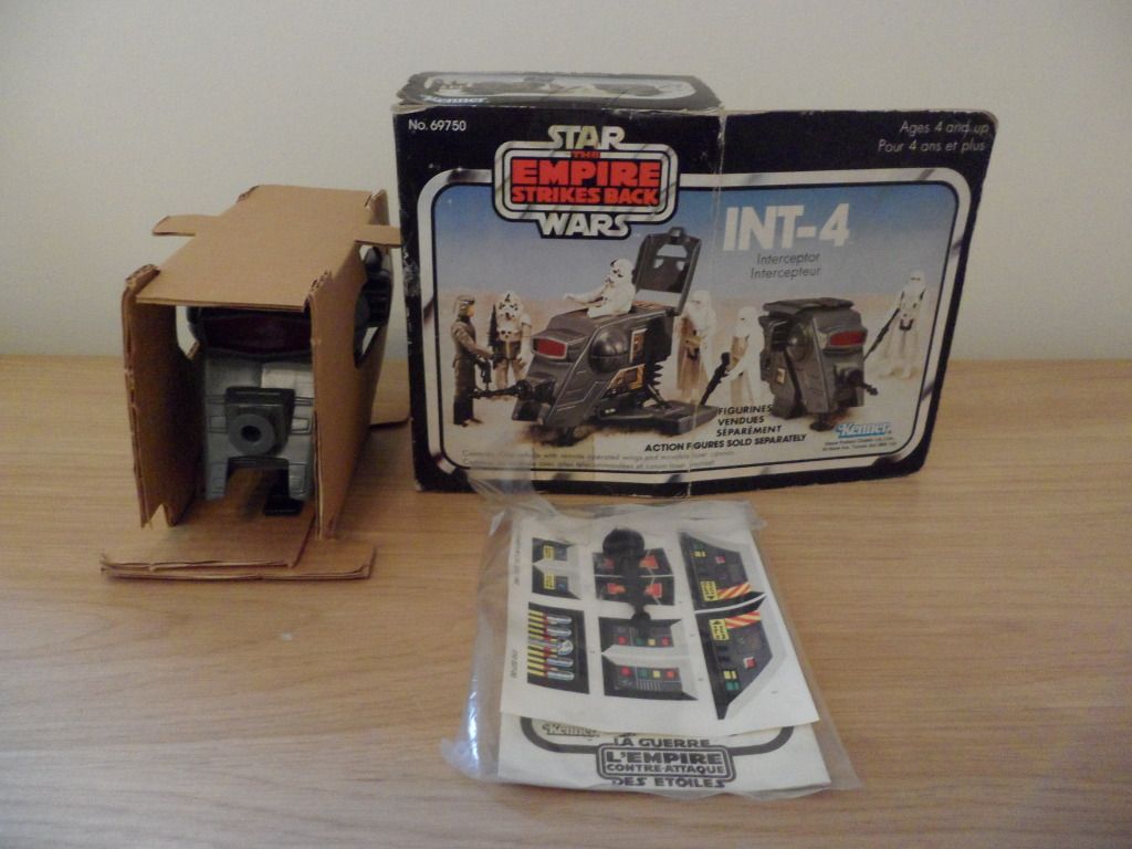 PROJECT OUTSIDE THE BOX - Star Wars Vehicles, Playsets, Mini Rigs & other boxed products  - Page 3 SAM_2228