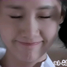 [GIF]  Coleccionde gifs: Yoona cute, sexy, adorable y dorky  14049