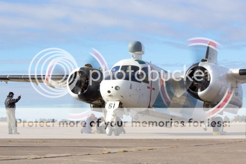 25º ANIVERSARIO DE LA CREACIÓN DEL MUSEO DE LA AVIACIÓN NAVAL ARGENTINA Aeronaves%20histoacutericas