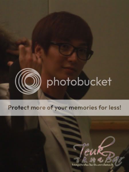  [101026][FAN] Sukira Fan Pictures, 20P | Leeteuk 60b37003a334dda509fa930