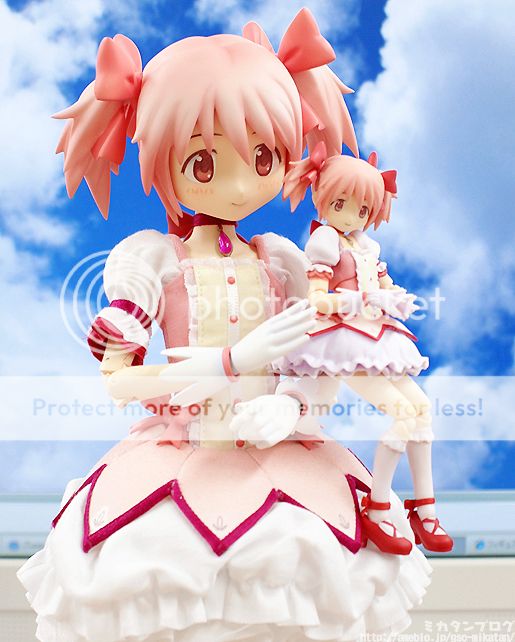 [PREVIEW] RAH Kaname Madoka - Medicom 9564662f