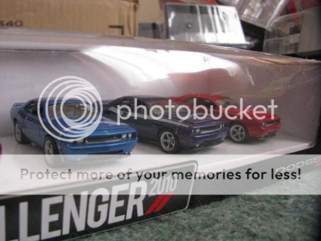 2010 Challenger 6 Car Box Set Greenlight IMG_8617