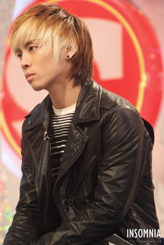 100111 Jonghyun @ Grabando Star King F0054531_4b4b53ca7fe05