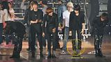 100417 SHINee @ SNSD Concierto en Shanghai IV Th_f4a3a3d78f73d1fc51da4bc