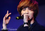 091213 Taemin @ ‘2009 Dream Class’ Th_binigwcuantek1