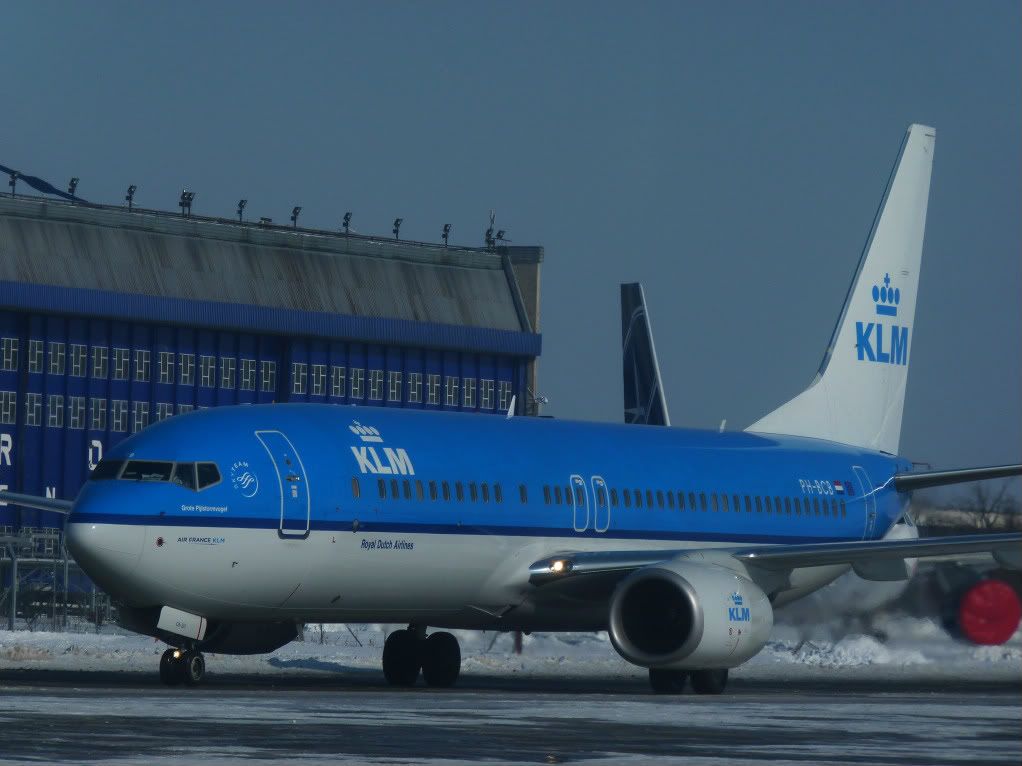 Aeroportul Bucuresti (Henri Coanda/Otopeni) - Februarie 2012 P1080174