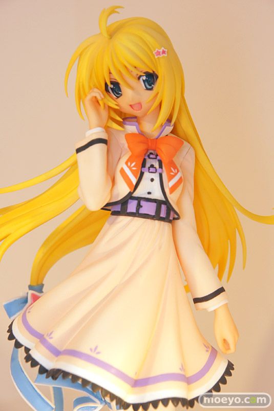 WF2011 Summer Max Factory 701