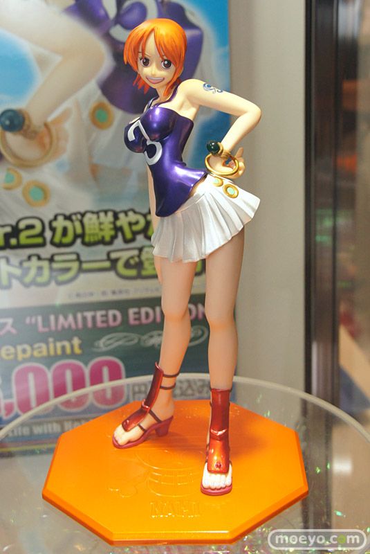 WF2011 Summer MegaHouse 205