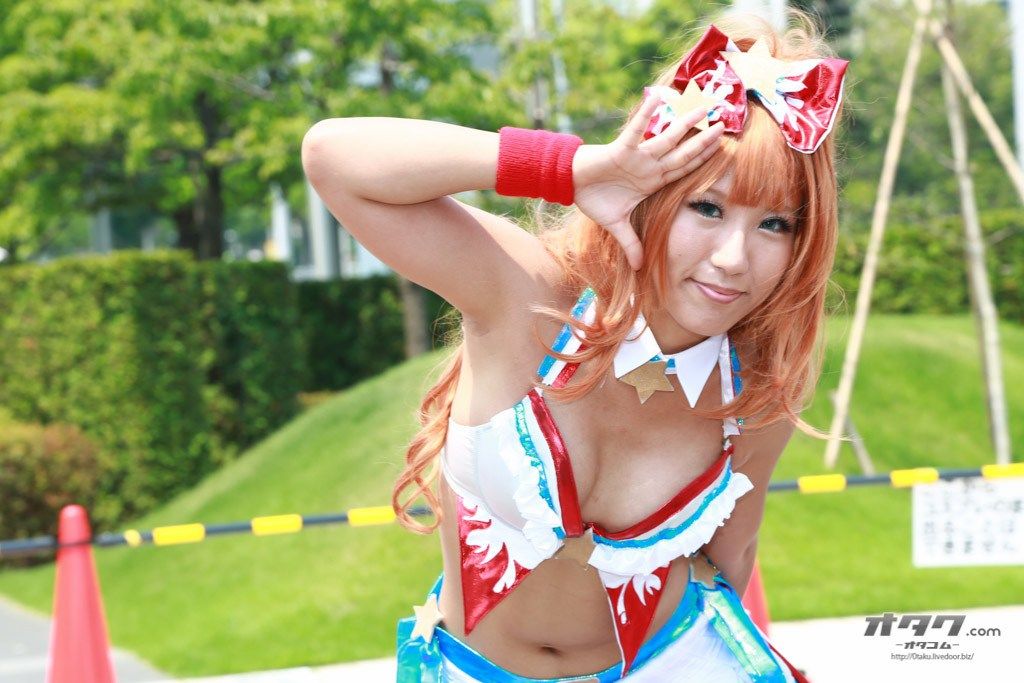 Especial Cosplay en el Comiket 84 226bf9a8