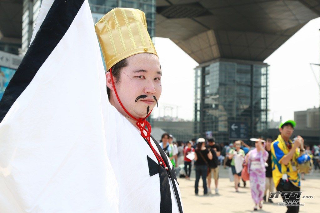 Especial Cosplay en el Comiket 84 80d279d4