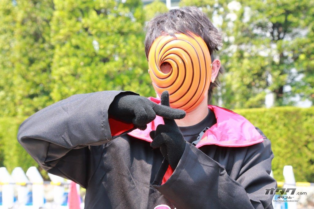 Especial Cosplay en el Comiket 84 A80624b4