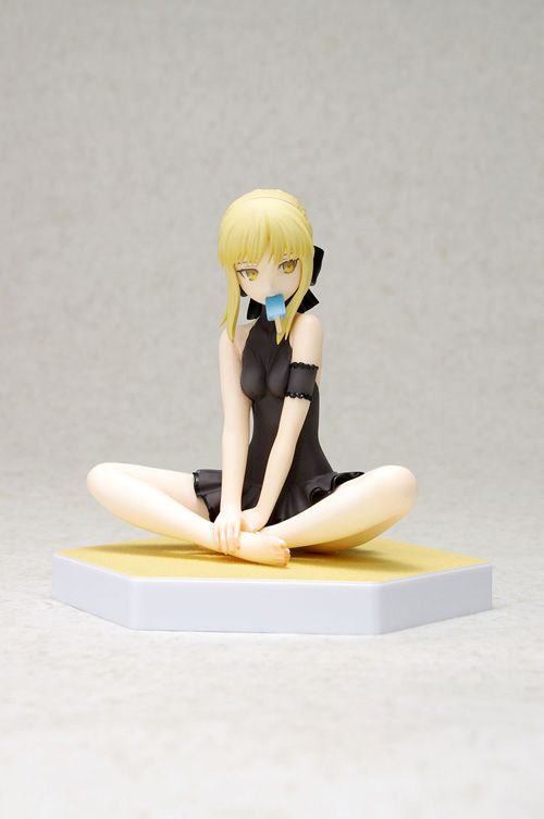 Saber Alter Beach Queens -Fate/Zero- (Wave) Agon1339466405