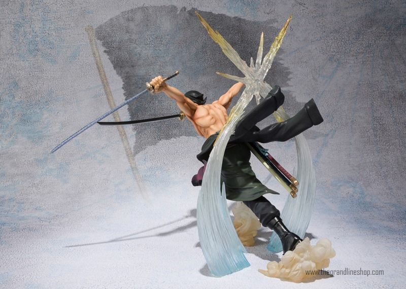 Roronoa Zoro Battle ver. Rengoku Oni Giri -One Piece- (Bandai) 419125_569886996367635_107208101_n