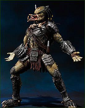 S.H.MonsterArts Alien Warrior y Wolf Predator -Alien Vs Predator- (Bandai) UXFWaQYMPHpg0RRposdEzQ