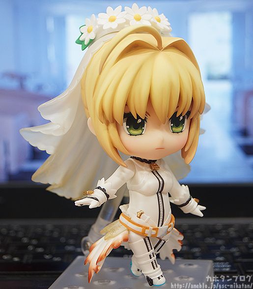 Nendoroid Saber Bride -Fate/Extra CCC- (Good Smile Company) O0515058812768043368