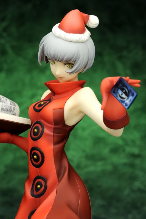 Elizabeth -Persona 4: The Ultimate in Mayonaka Arena- (Ques Q) P3_elizabeth_xmas_ver_07